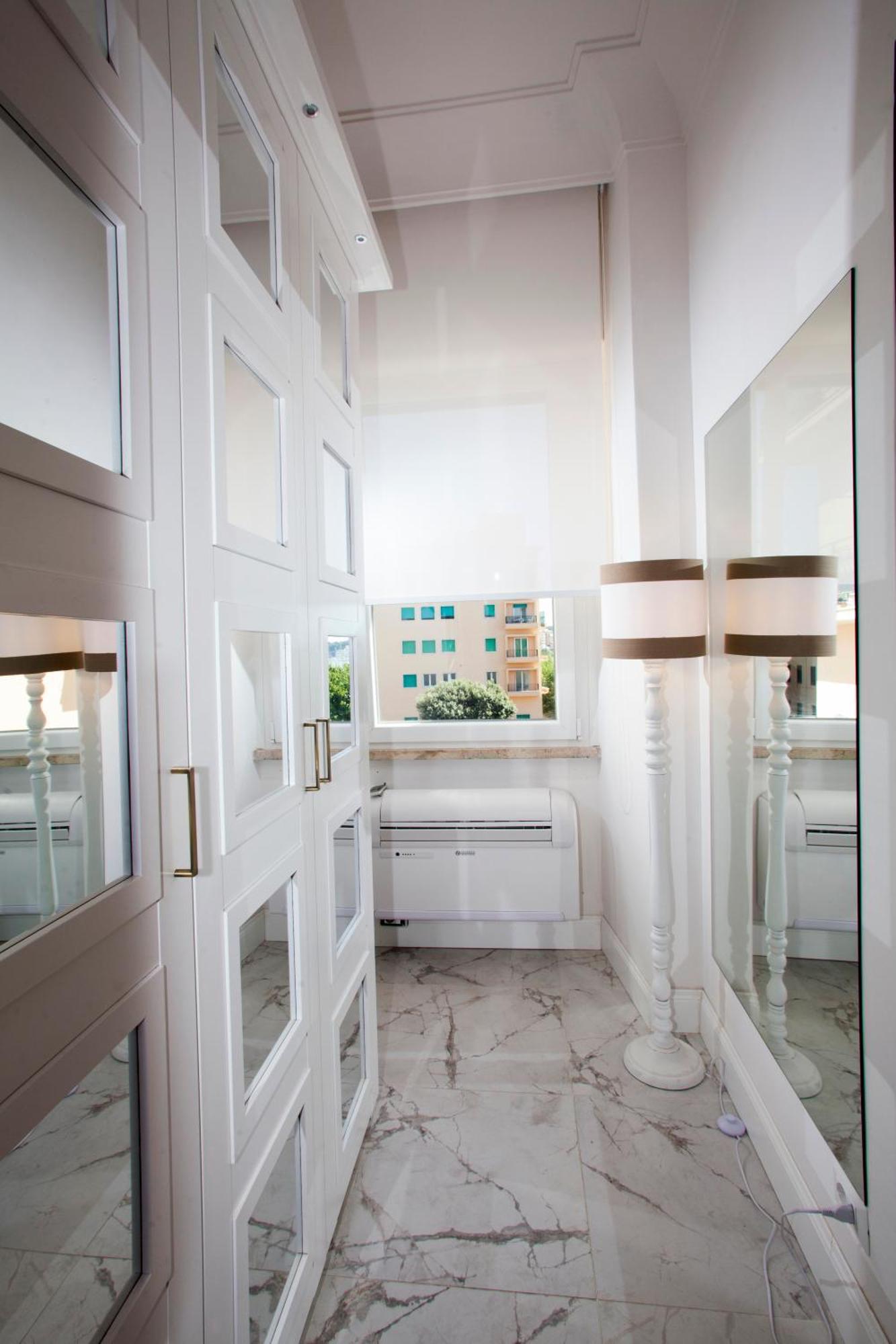 La Finestra Sul Mare Central Apartment Vista Mare อันซีโอ ภายนอก รูปภาพ